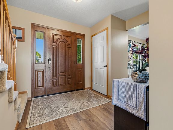 2nd image of 6121 NW 50th St