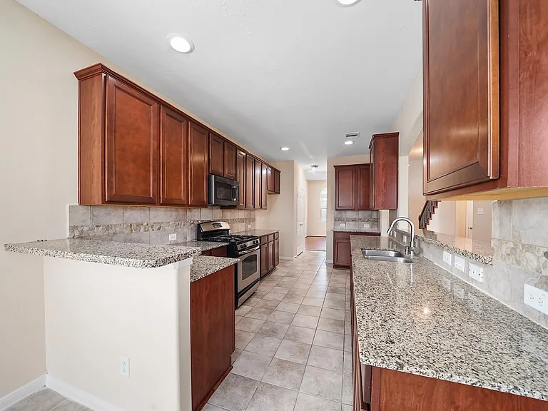 21614 Mid Peak Way — Photo 9
