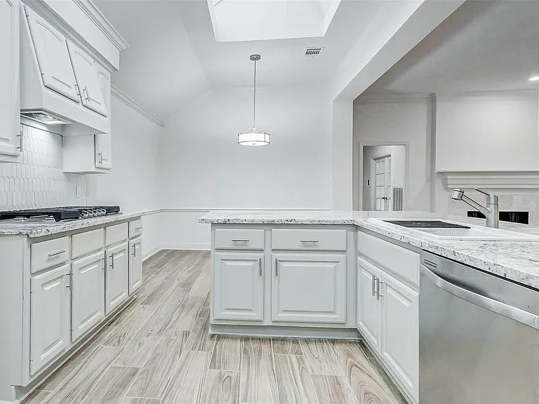 1918 Supplejack Ct — Photo 11