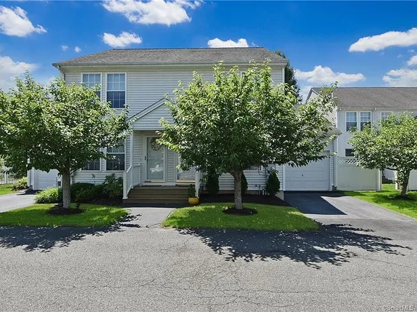 3 Finch Blvd, Unionville, CT 06085