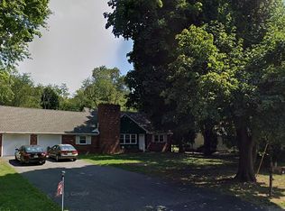 943 Old York Rd, East Windsor, NJ 08520