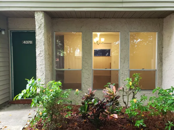 4378 Sandner Dr, Sarasota, FL 34243