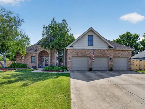 24453 S Blackhawk Dr, Channahon, IL 60410
