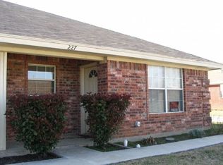 247 Oak Ct, Rhome, TX 76078