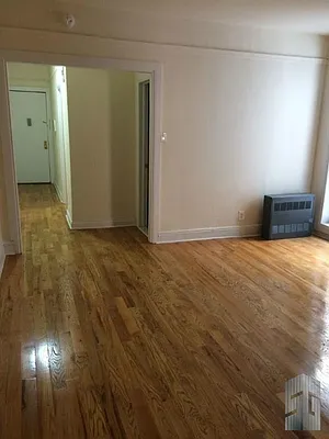 Rented by Skyline Group Real Estate | media 4