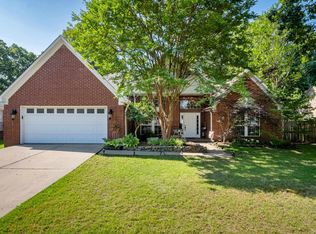 6 Sugarloaf Loop, Maumelle, AR 72113