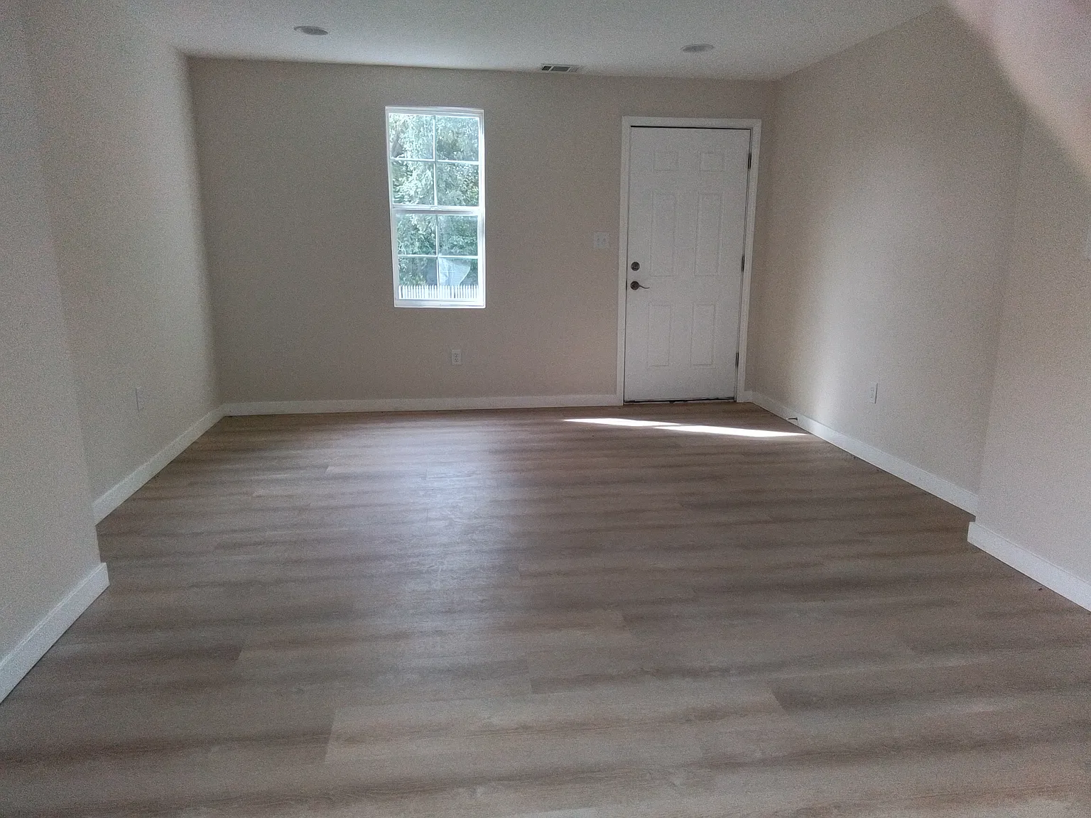 3655 Oregon St, Lake Station, IN — Photo 2