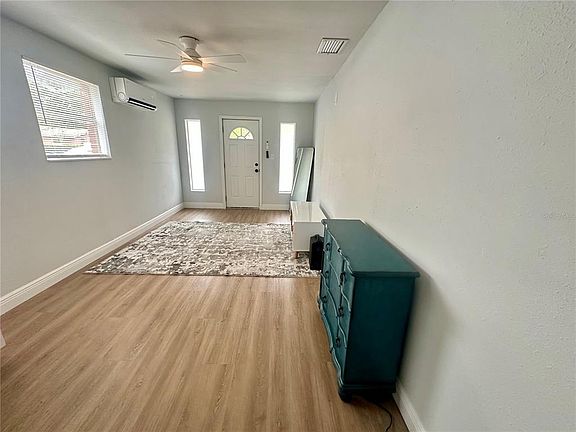 3rd image of 4419 Atwood Dr #B