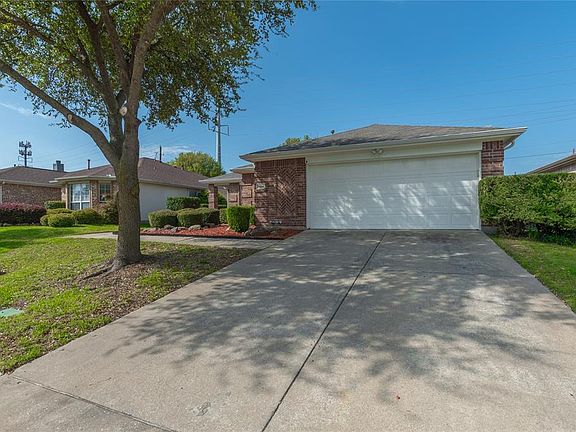 3rd image of 2504 Glenhaven Dr