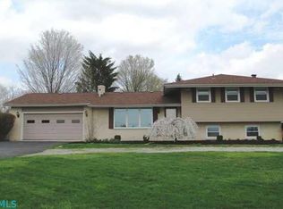 8571 Dustin Rd, Galena, OH 43021