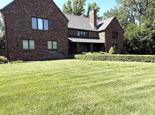 2303 1/2 Elk St, Beatrice, NE 68310