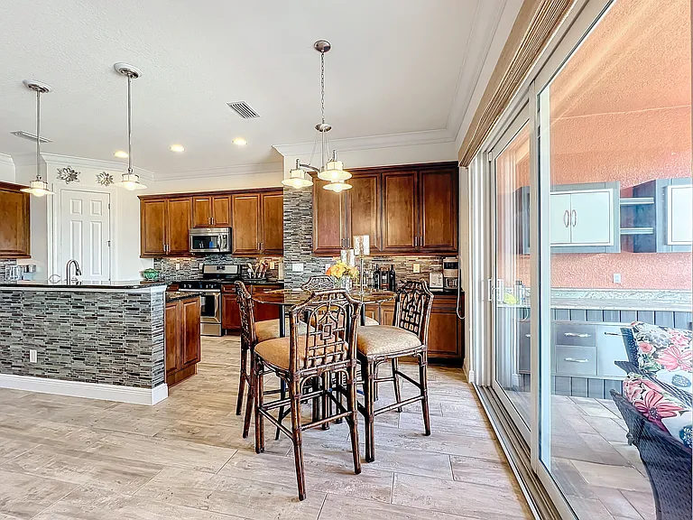 5310 Swift River Ct — Photo 29