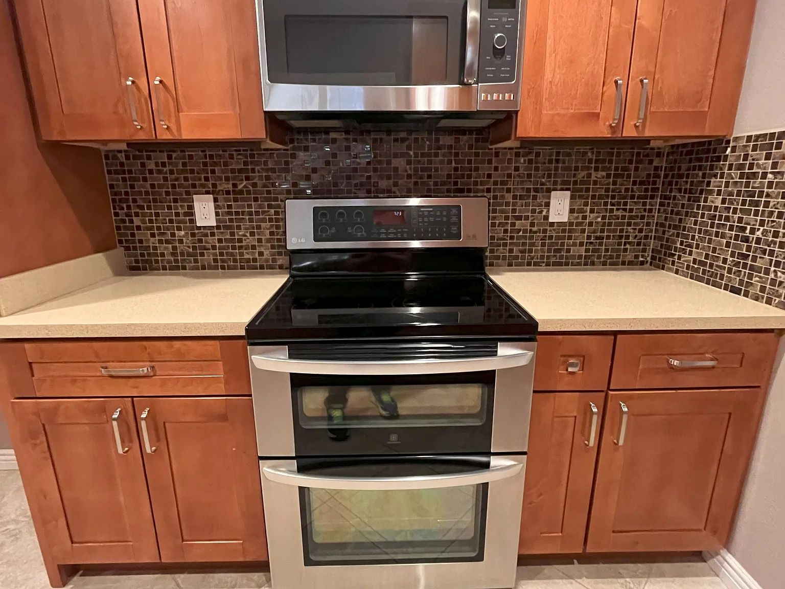 3 bed, 1913 sqft, $3,200 — Photo 4