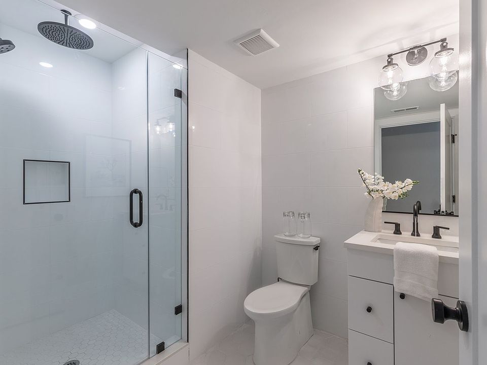 1st image of 1754 Wylie St Floor 1