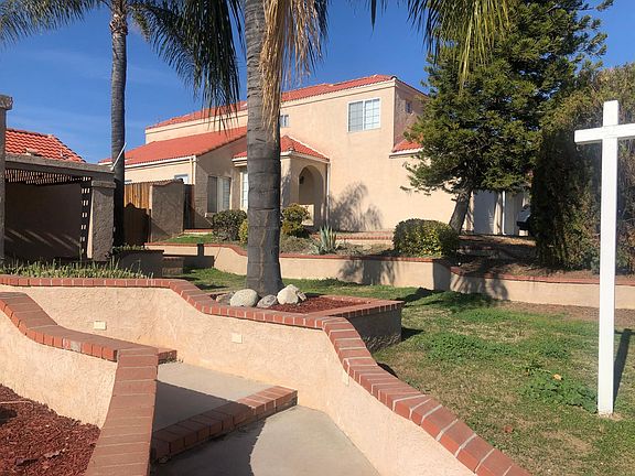 4th image of 11897 Venetian Dr