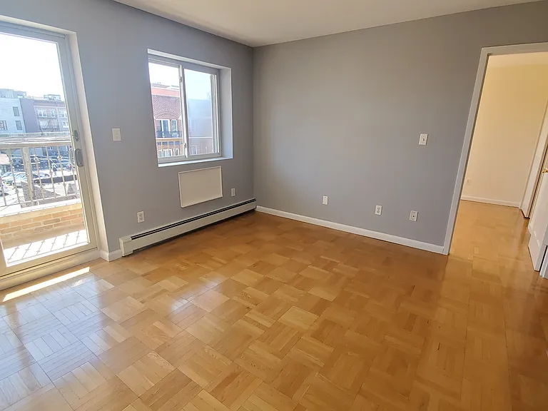 26-34 30th St #3F — Photo 4