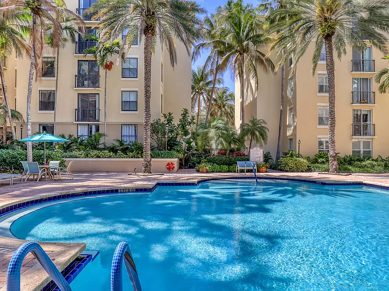 651 Okeechobee Blvd #506 — Photo 3