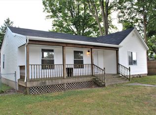 125 W Pine St, Edmore, MI 48829