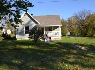 7651 W Henderson Rd, Columbia, MO 65202