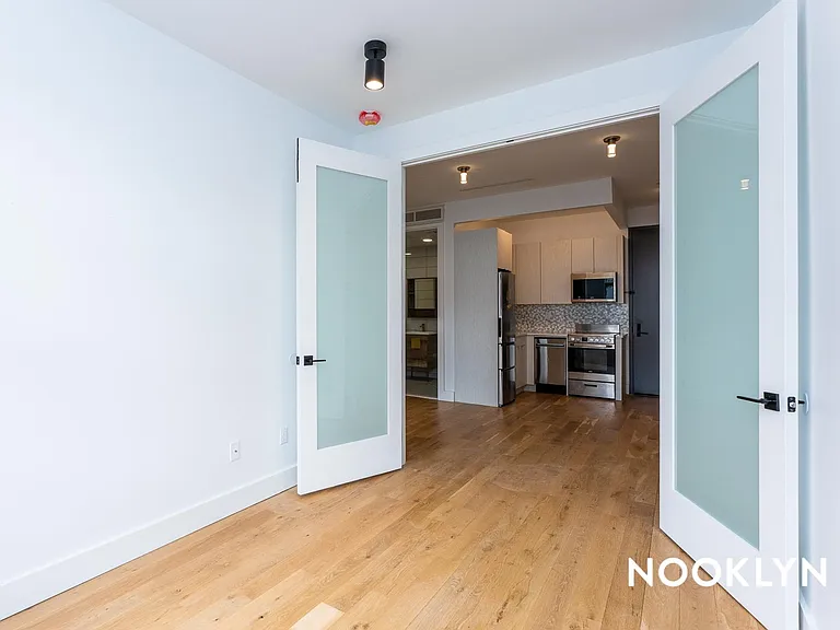 849 De Kalb Ave #2B — Photo 5