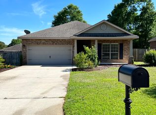 6741 Weathered Dr, Milton, FL 32571