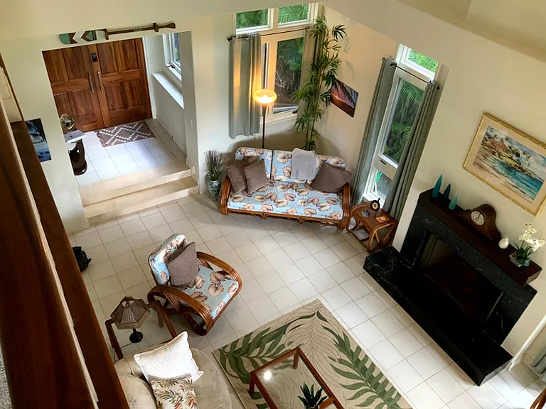 Entry to living room