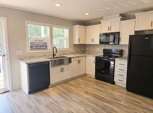 2912 Coachlight Pl, Saint Joseph, MO 64503