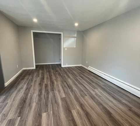 2nd image of 517 Judson St APT 3