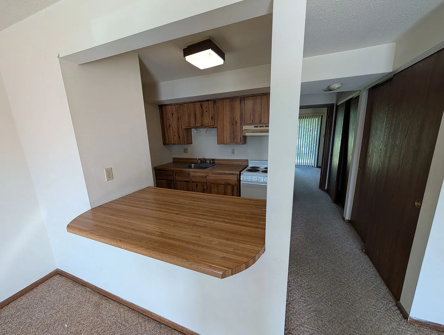 1331 Potomac Pl — Photo 2