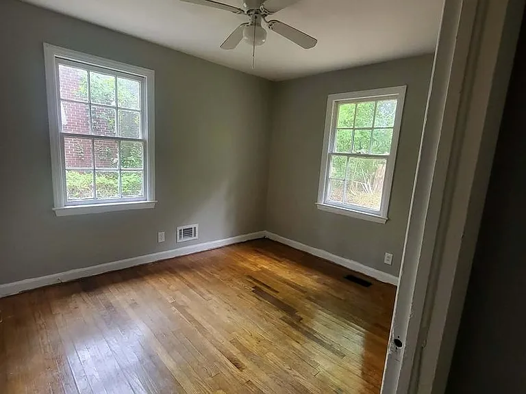2106 Long Shadow Ln — Photo 18