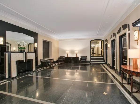 255 Cabrini Boulevard image 11 of 12