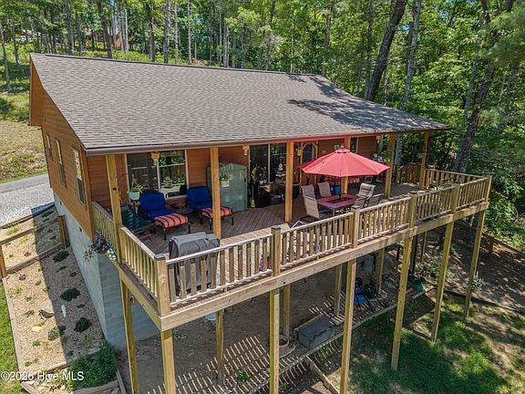 4th image of 34 Hardwood Trail