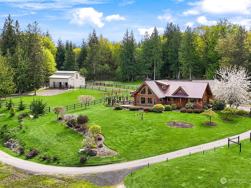 1st image of 304 Gifford Hill Drive