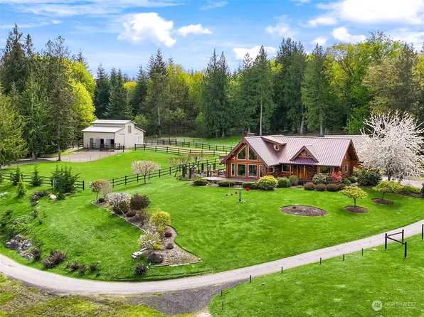 304 Gifford Hill Drive, Chimacum, WA 98325