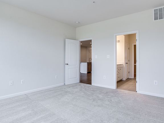 Owner s suite with private bath