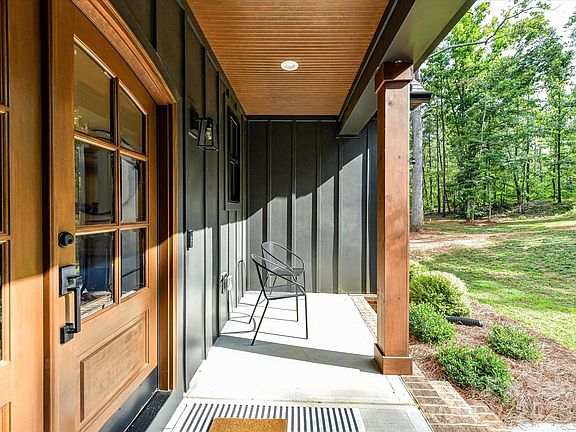 5th image of 1215 Pine Forest Dr