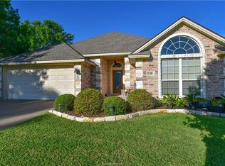 108 Ruby St, Caldwell, TX 77836