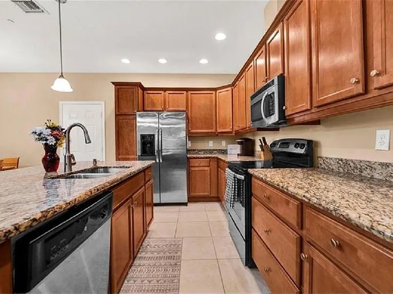 2930 Cascada Isles Way — Photo 9