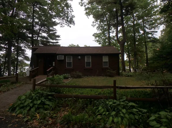 21 Land Way, Scituate, RI 02857