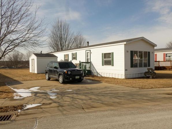 3935 Sunlight Ridge, Dubuque, IA 52001
