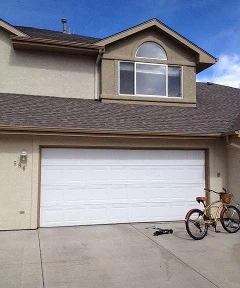 586 Ridgeview Dr #2 — Photo 1