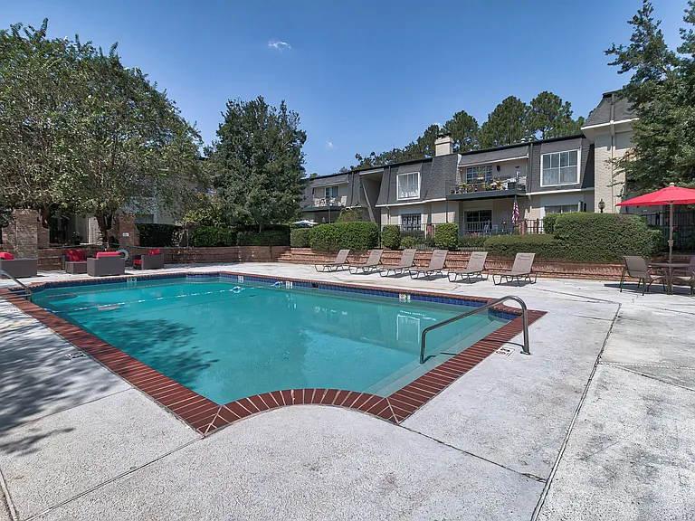 Maison De Ville Pool