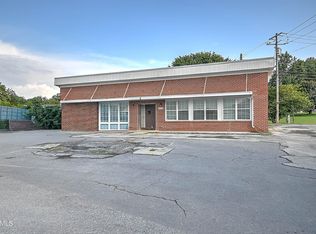 3536-3538 W Walnut St, Johnson City, TN 37604