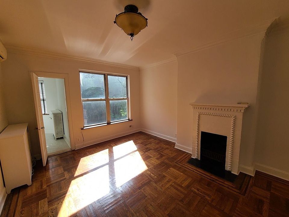 1st image of 38 W 11th St #3R