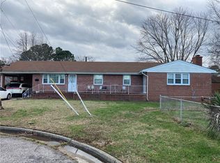 5 N Walker Rd, Hampton, VA 23666