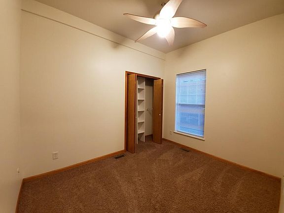 5th image of 158 College Ave APT 1