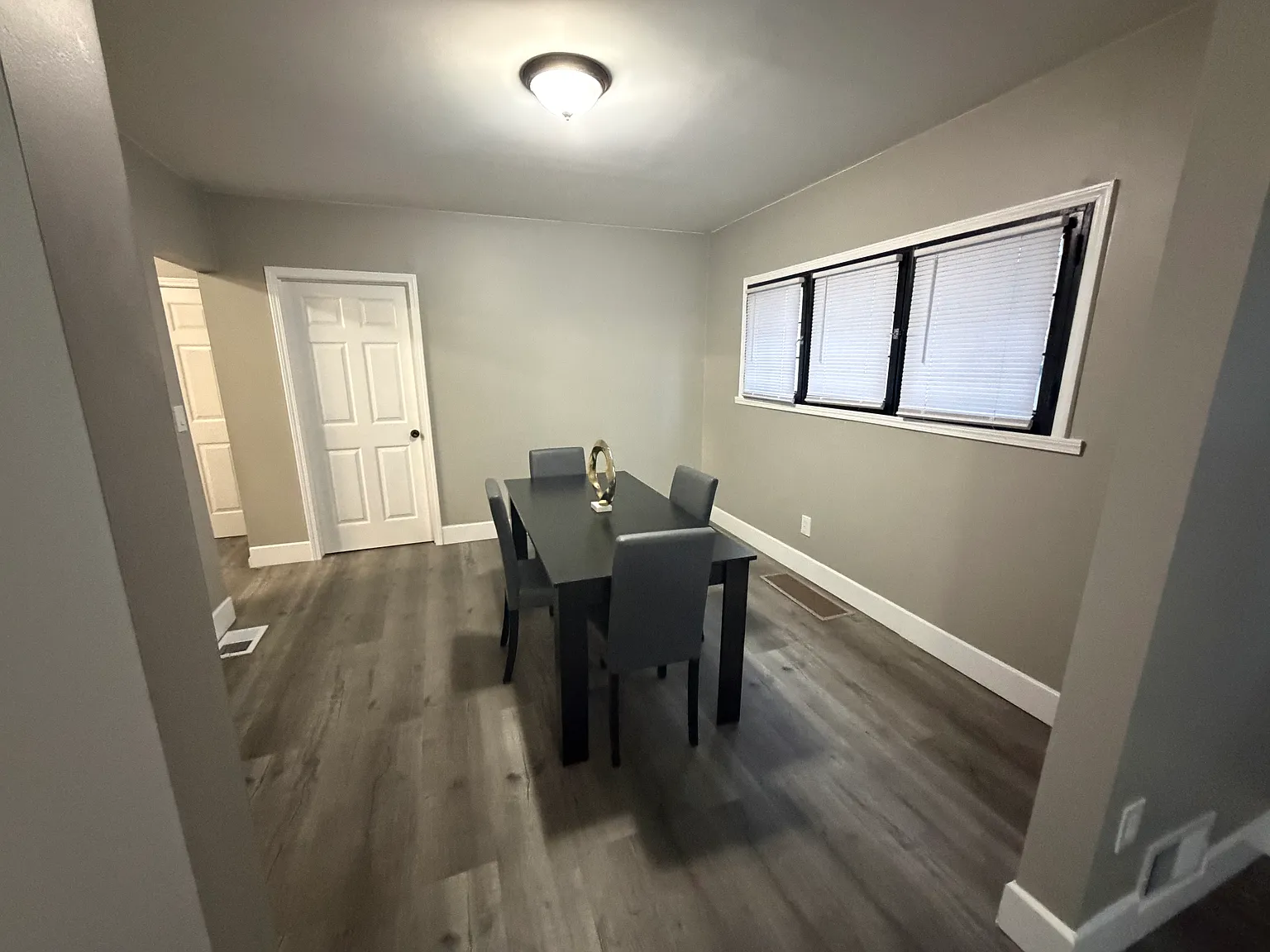 4 bed, 1488 sqft, $1,725 — Photo 3