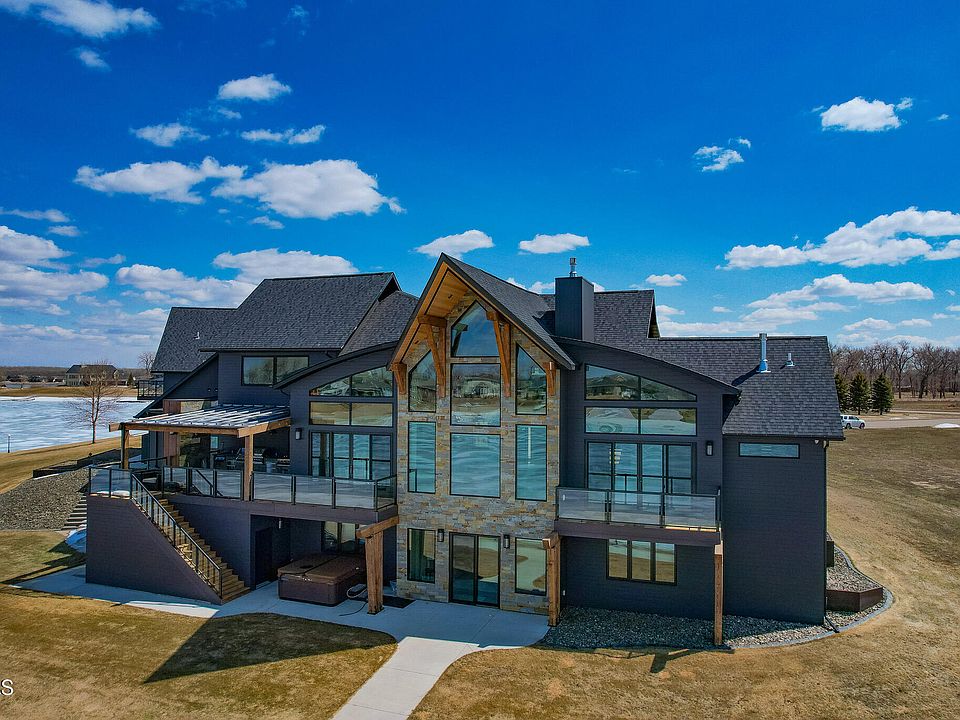 4508 Shoreview Pl SE, Mandan, ND 58554 Zillow