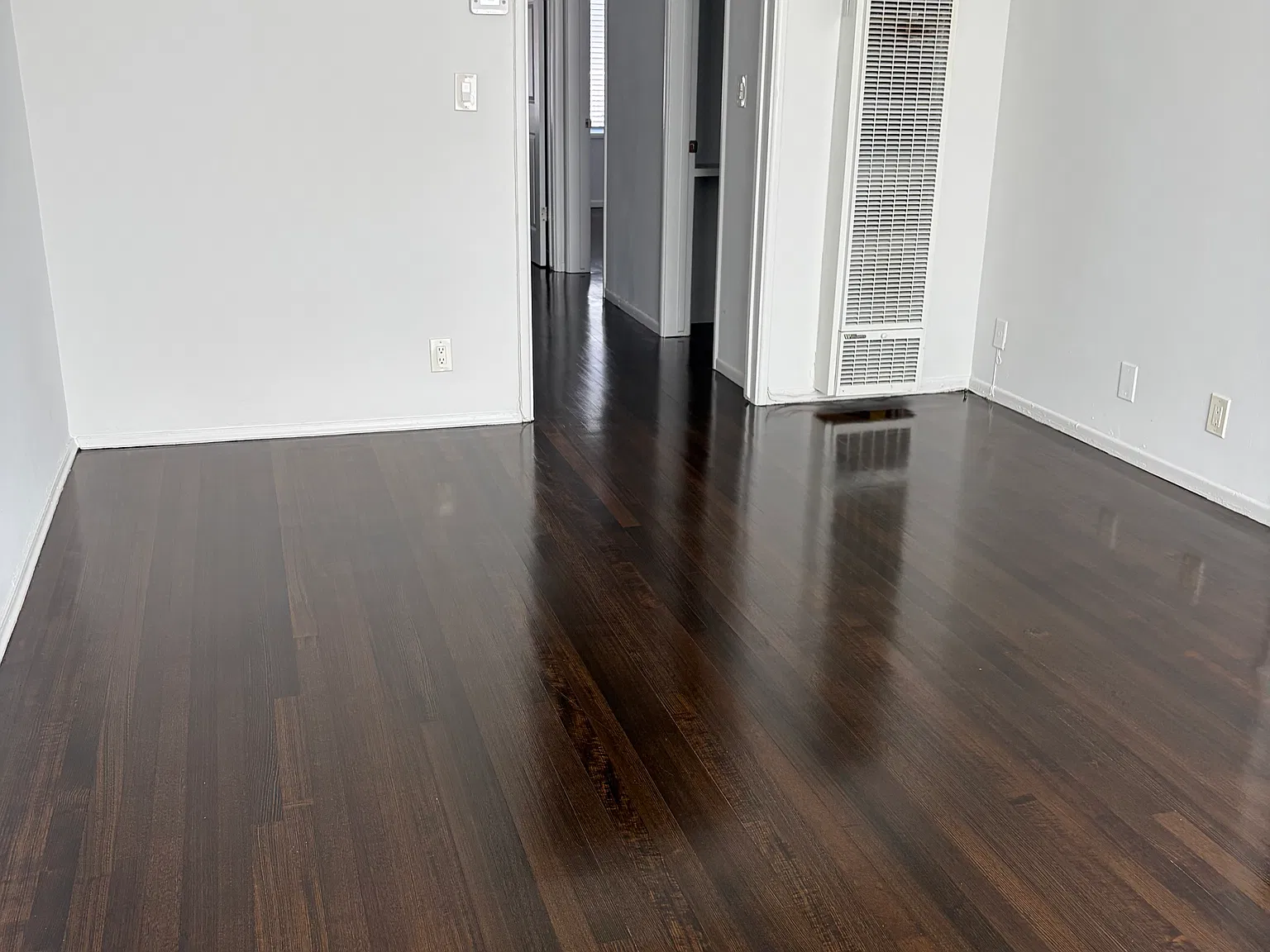 2 bed, $1,950 — Photo 2