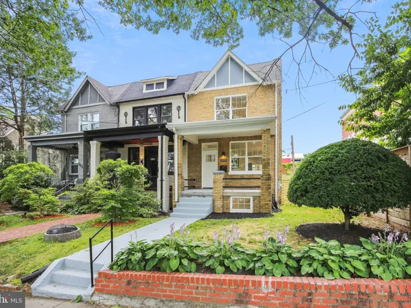5810 8th St NW, Washington, DC 20011
